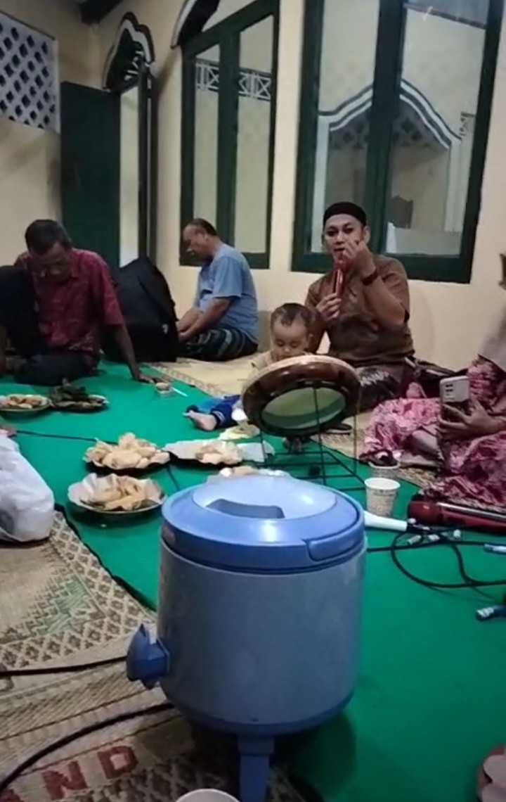 Latian sholawatan umat muslim, sawahan kidul