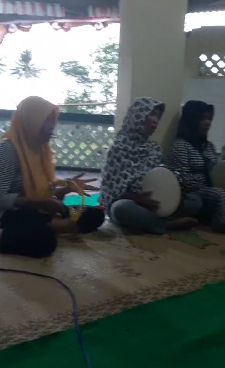 Latian hadroh umat muslim, sawahan kidul