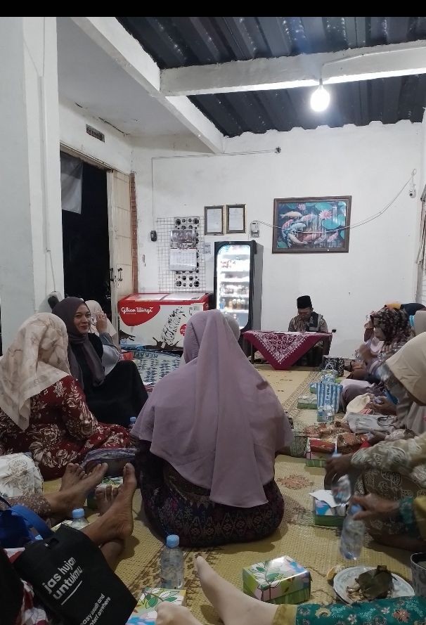 Yasinan ibu² Gondanglegi