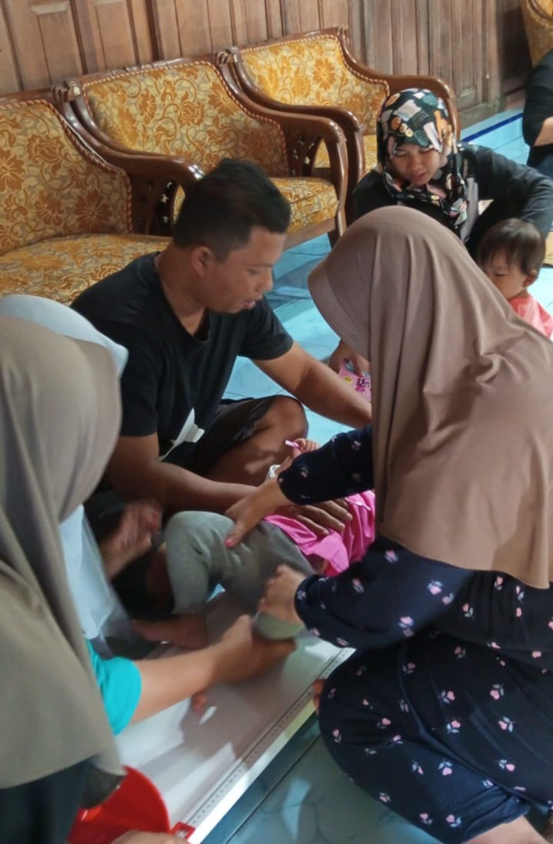 Pengukuran Tinggi Badan dan Berat Badan Balita Padukuhan Pokoh