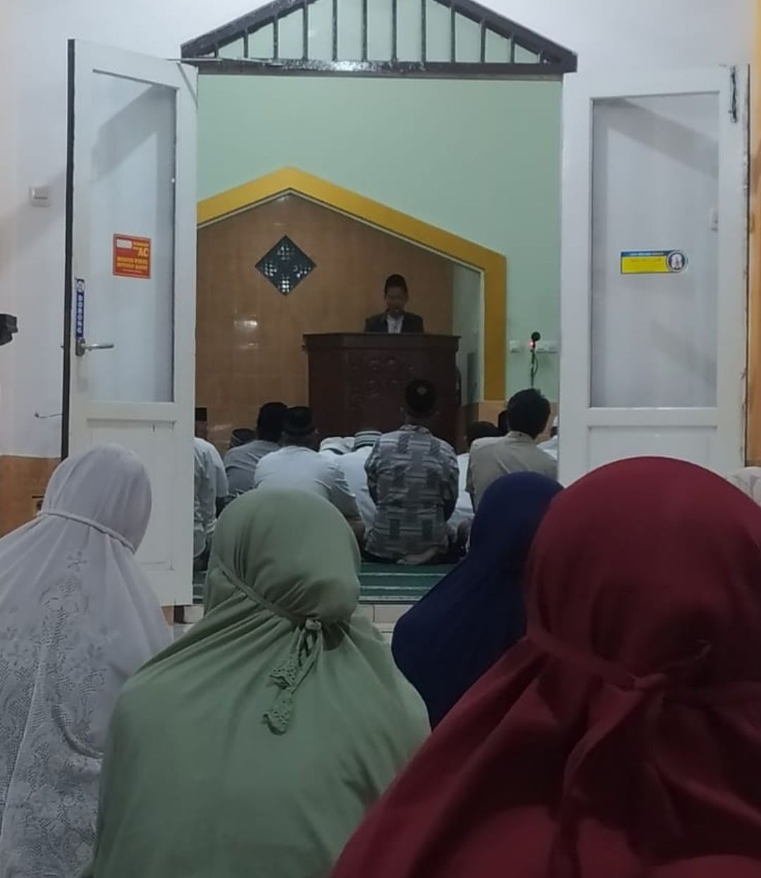 Ibadah Sholat Tarawih Malam ke 2 Masjid Al Amin Pokoh