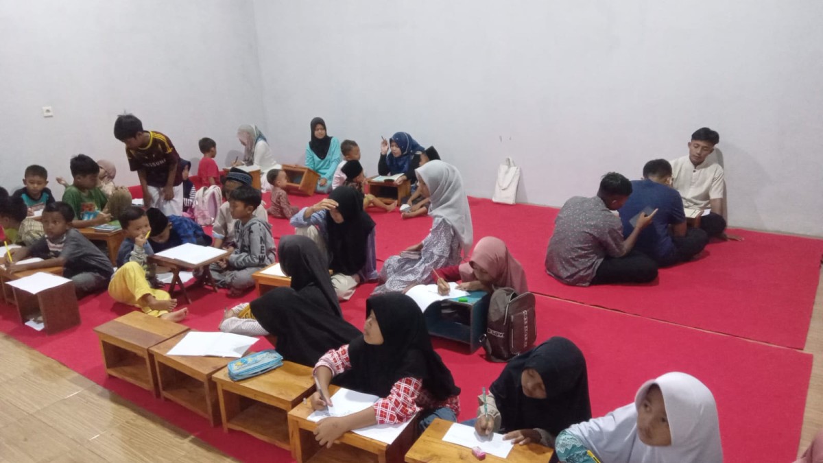 TPA salman al farisi warga gedongan lor