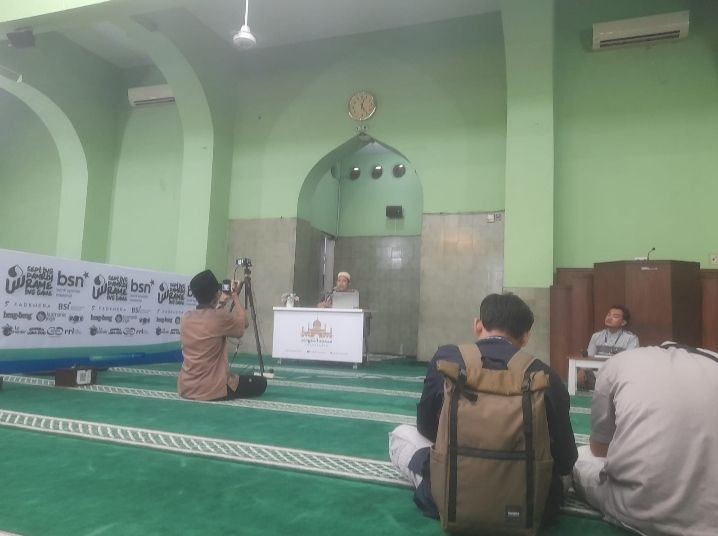 Kajian menjelang buka puasa masjid Demangan