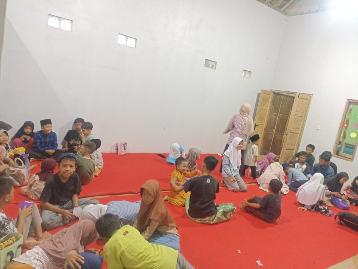 TPA salman al farisi warga gedongan lor