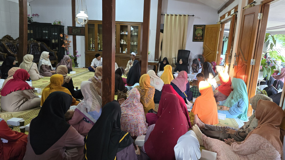 Pengajian Rutin Sabtu Wage Padukuhan lodadi