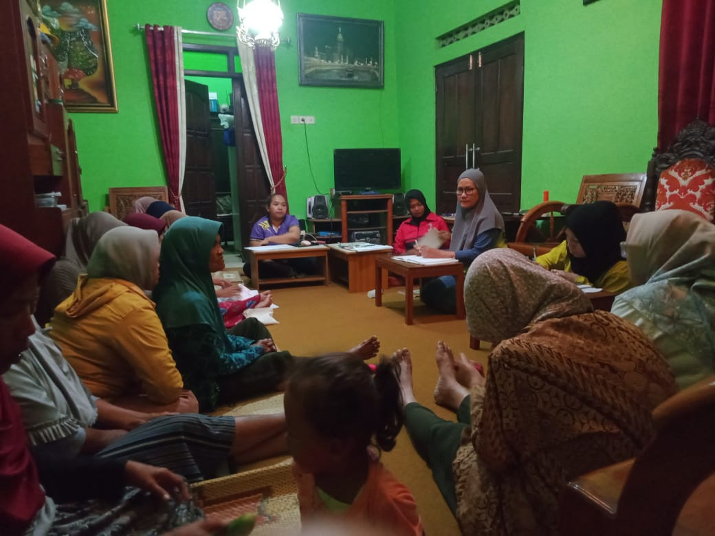 arisan pkk rt 02 Dusun Sapen