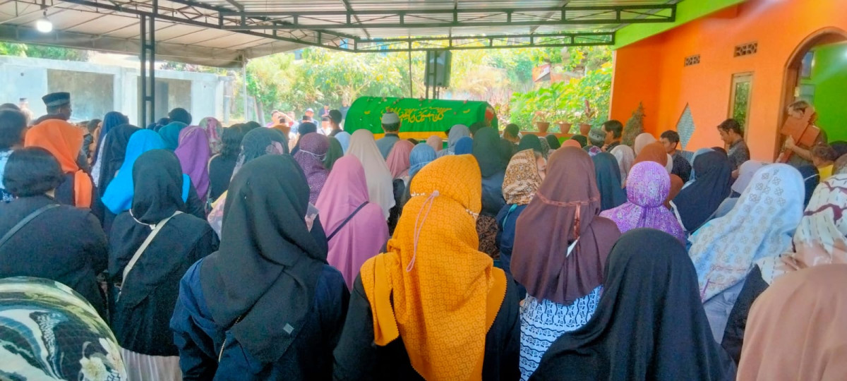 Takziah warga puntuk ke ngipiksari pakem