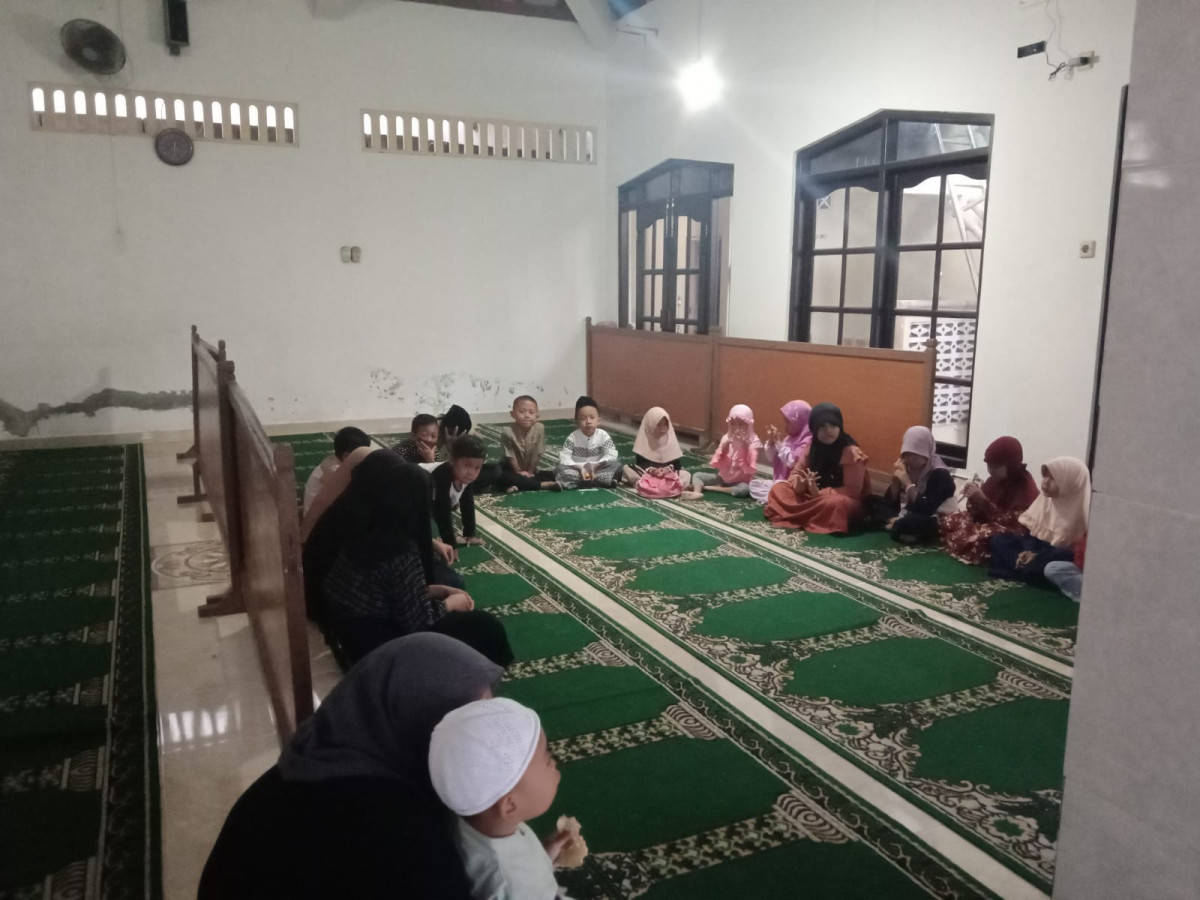 Kegiatan TPA Musholla Al Mu'awwanah dusun Degolan
