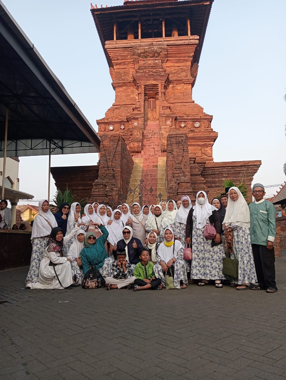 Ziarah Ke Wali Sanga Jama'ah Yasinan Dusun Degolan