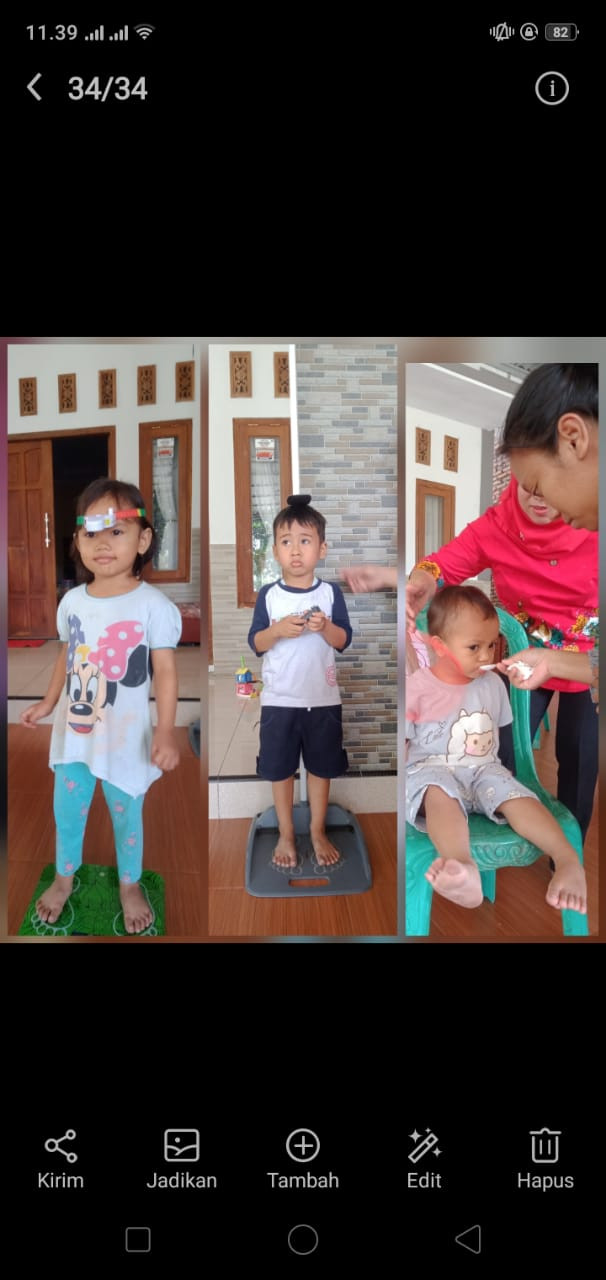 pemberian obat cacing posyandu dusun sapen