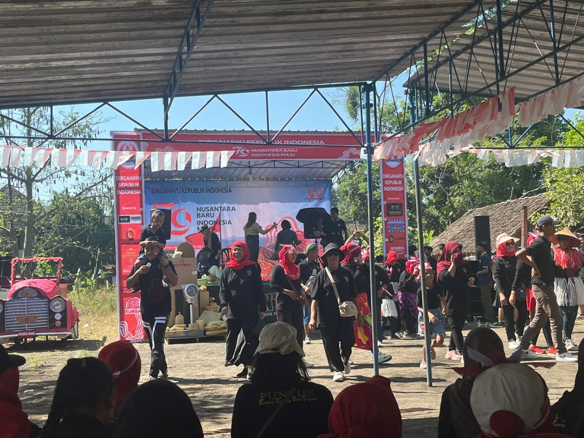 Senam sehat warga puntuk dalam rangka memperingati HUT RI