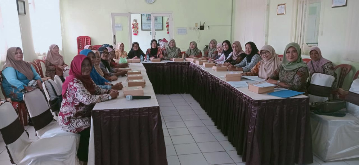 Pertemuan program KB  Pendataan PUS oleh Kader Puntuk KB Dongkelsari