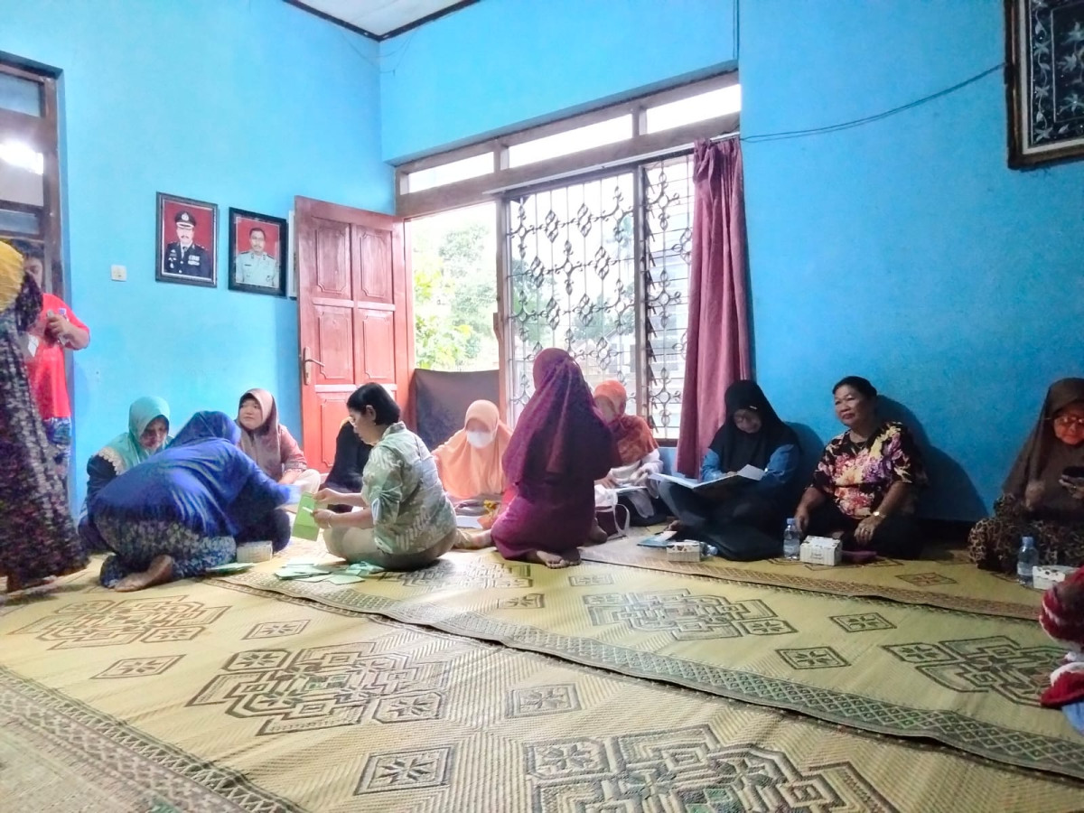 Pertemuan Rutin PKK RW 18  Bulan Januari Dusun Puntuk Umbulmartani