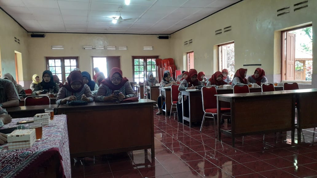 kader cilikan mengikuti pertemuan imp kapanewon