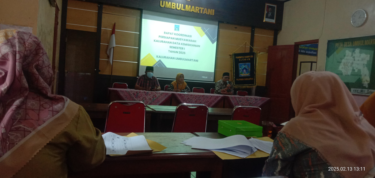 Musyawarah data kemiskinan yg di hadiri pak dukuh ngemplak 2