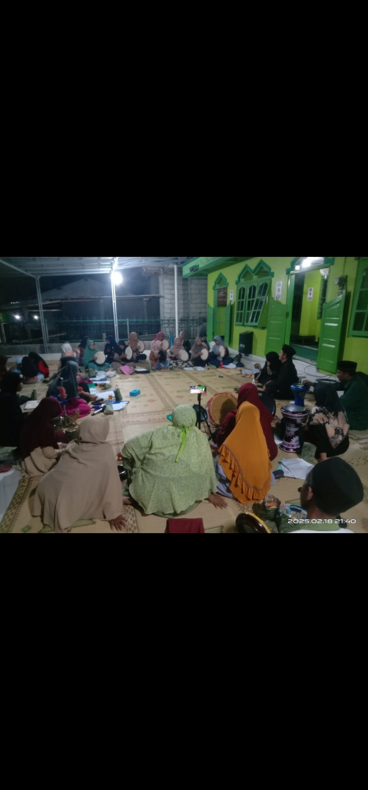 Latihan Hadroh AZ Zahra Medelan