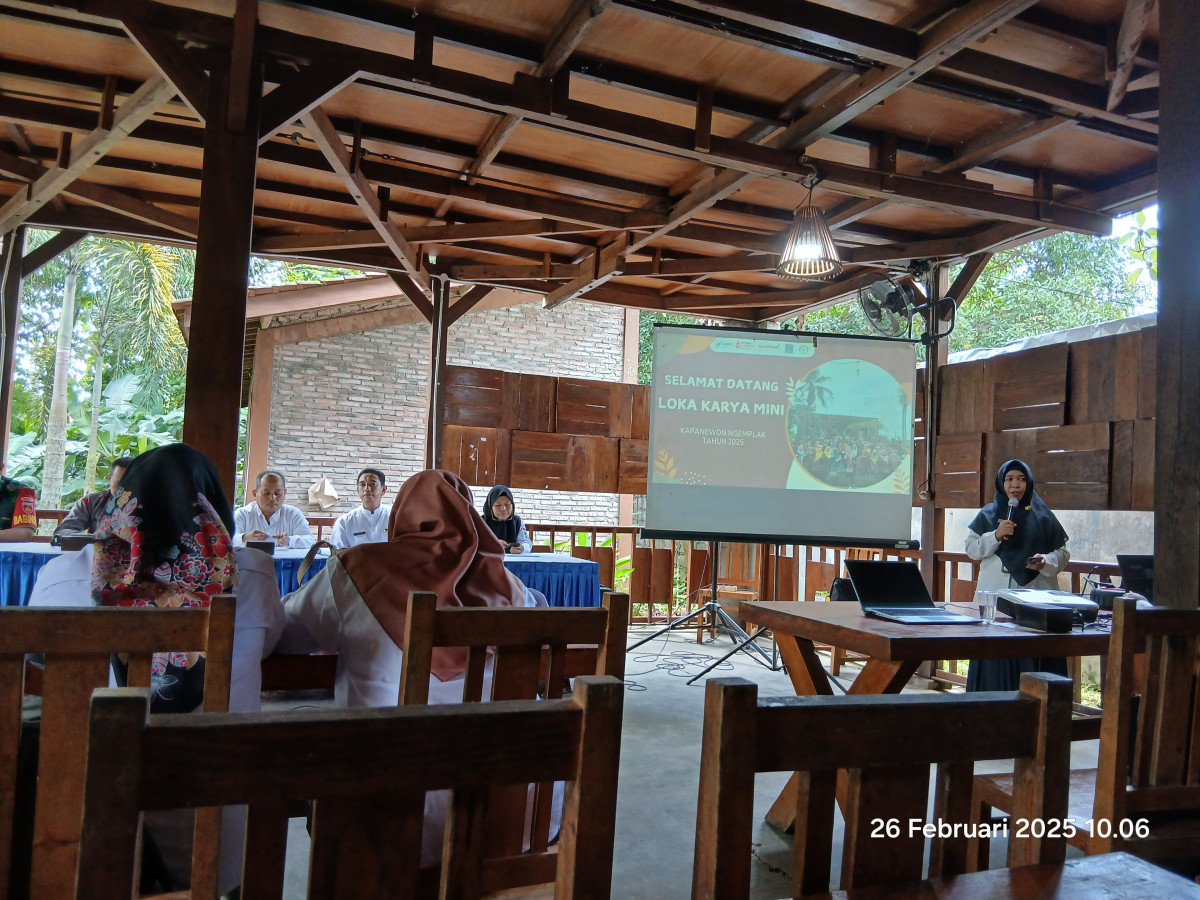 Kader poskesdes umbulmartani menghadiri lokakarya mini linsek kapanewon ngemplak