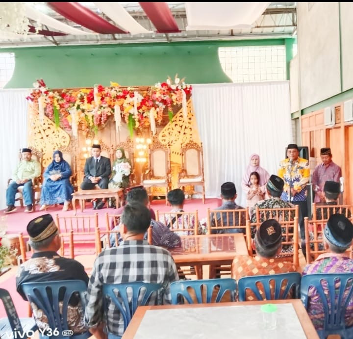 Pelaksanaan syukuran resepsi pernikahan warga puntuk