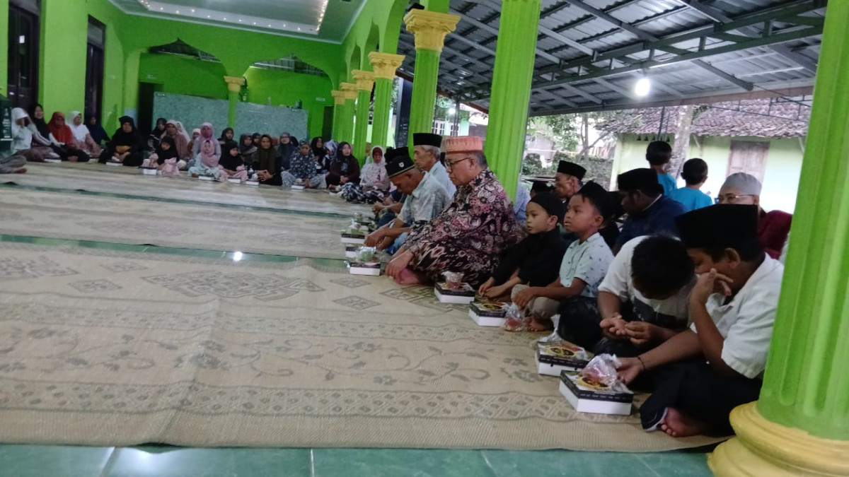 Buber fidusun ngemplak asem