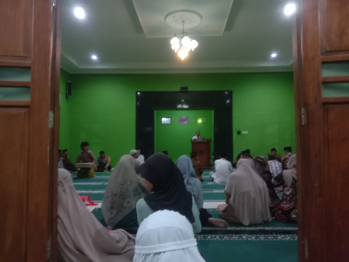 kader KB kledokan. mengikuti kegiatan safari Ramadhan di dusun kalisoro