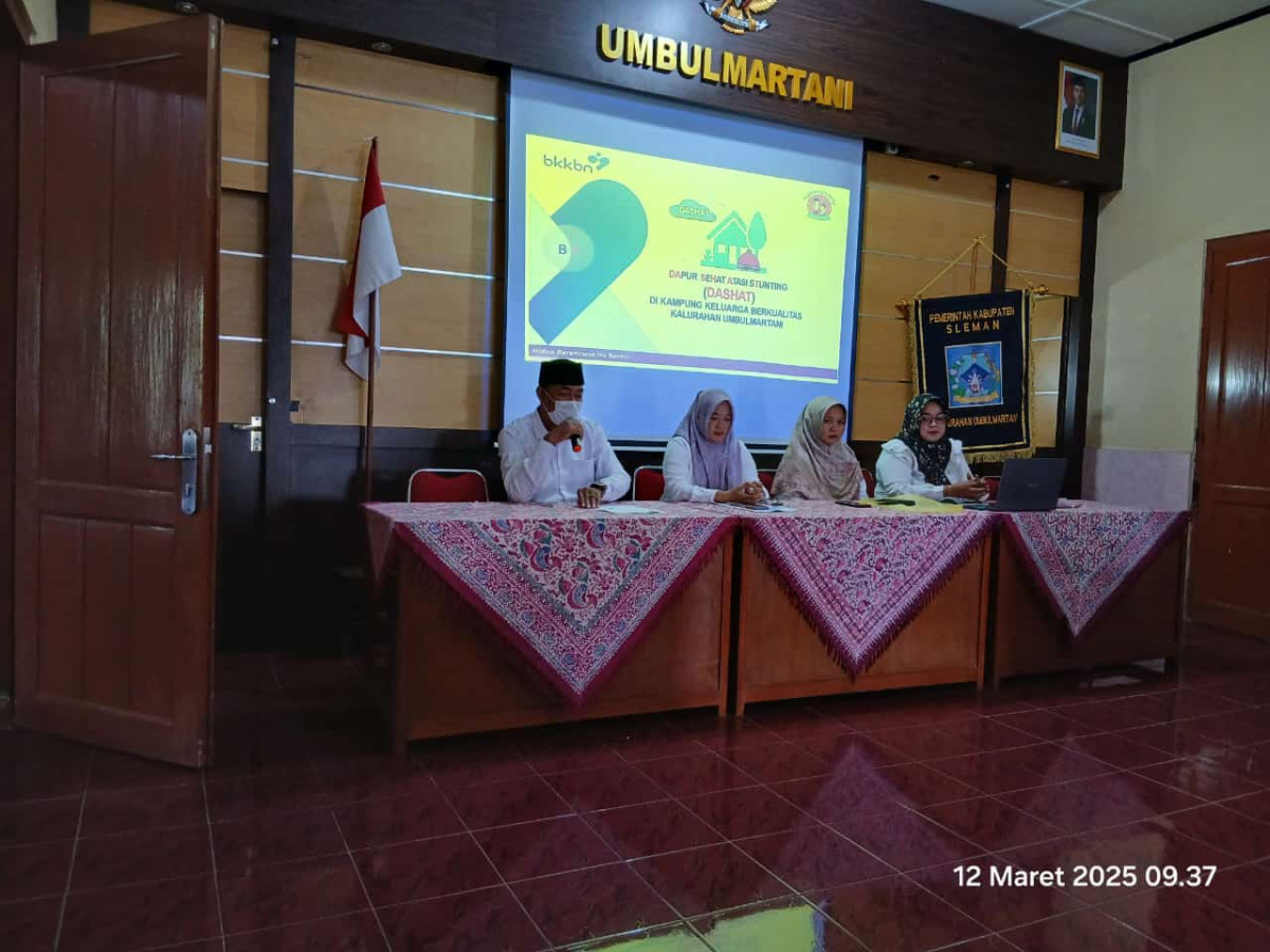 Pengutan /peritis DASHAT yg di hadiri ibu kader ngemplak 2