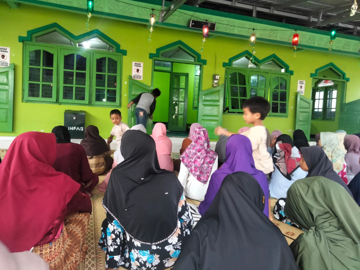 Warga Puntuk Melakukan Buka bersama dan tarling putaran pertama