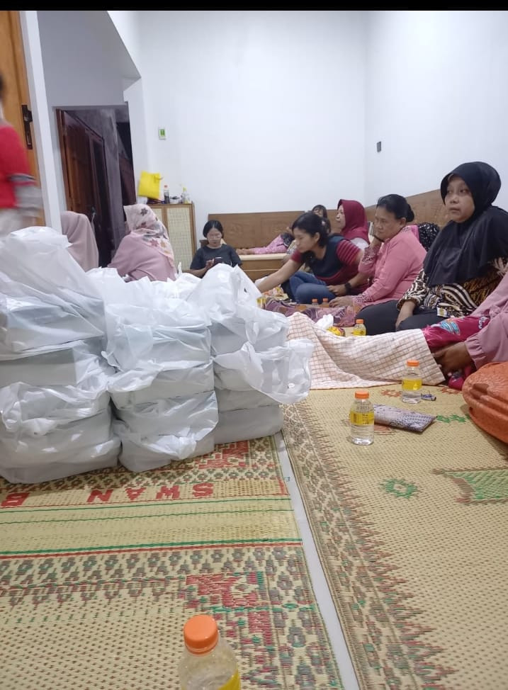 Acara Tahlilan hari ke 3 kesripahan Warga Puntuk