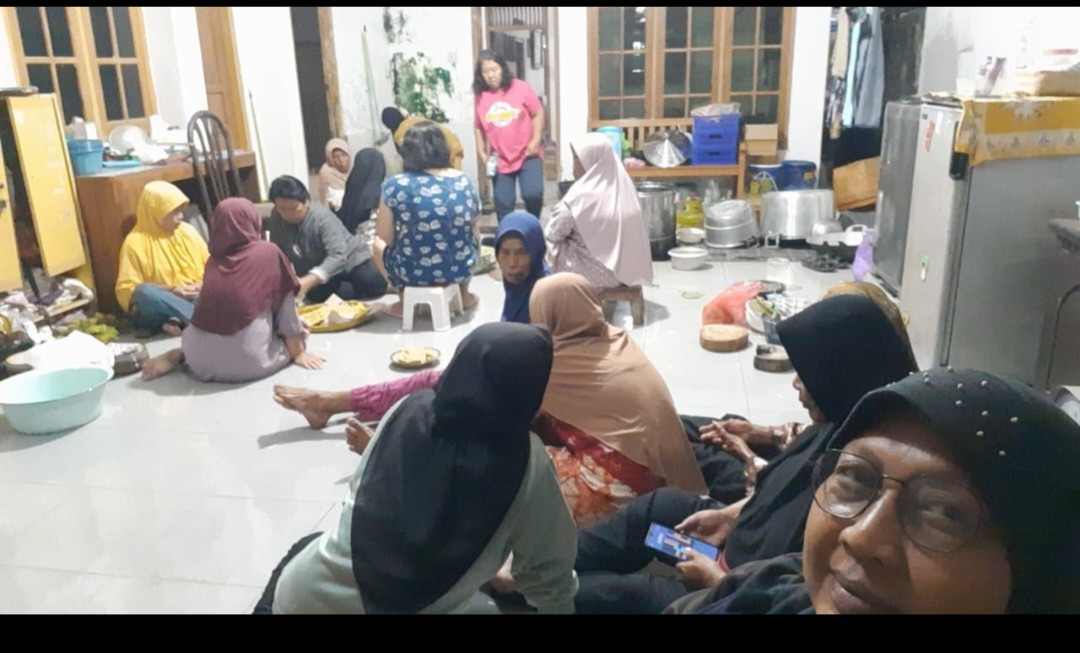 Rewang tempat orang meninggal dsn meces