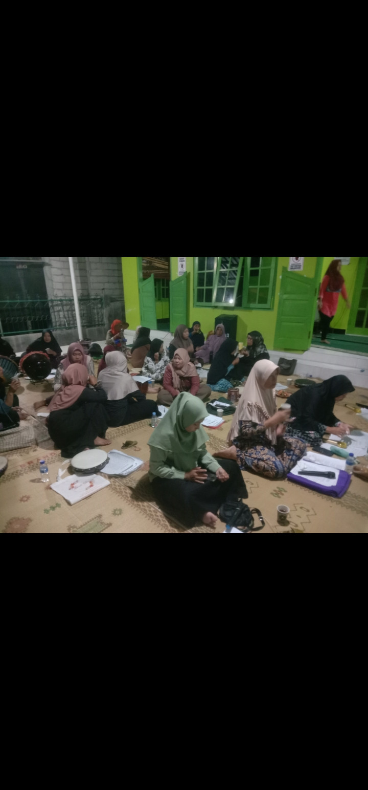 Latihan Hadroh AZ Zahra Medelan