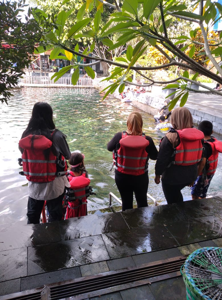 Piknik warga dusun sapen
