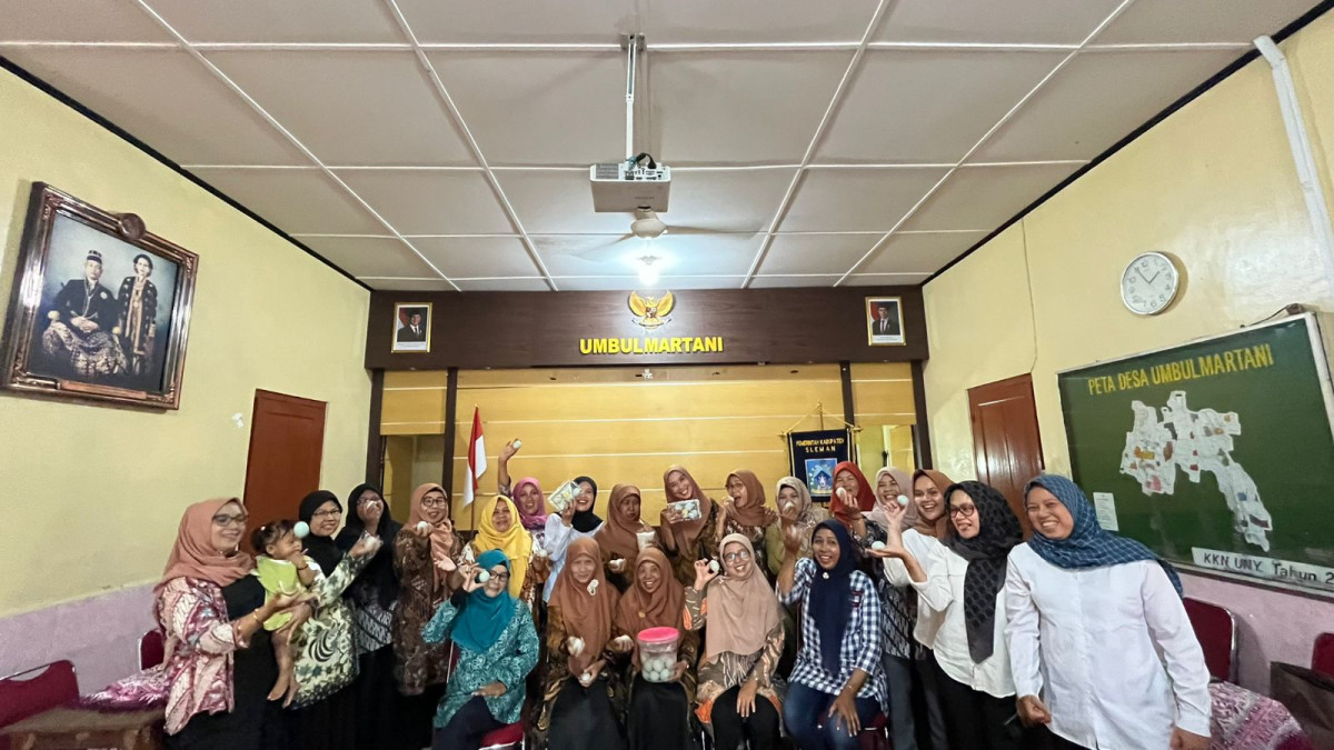 Mengikuri sekolah jumat dr dusun meces