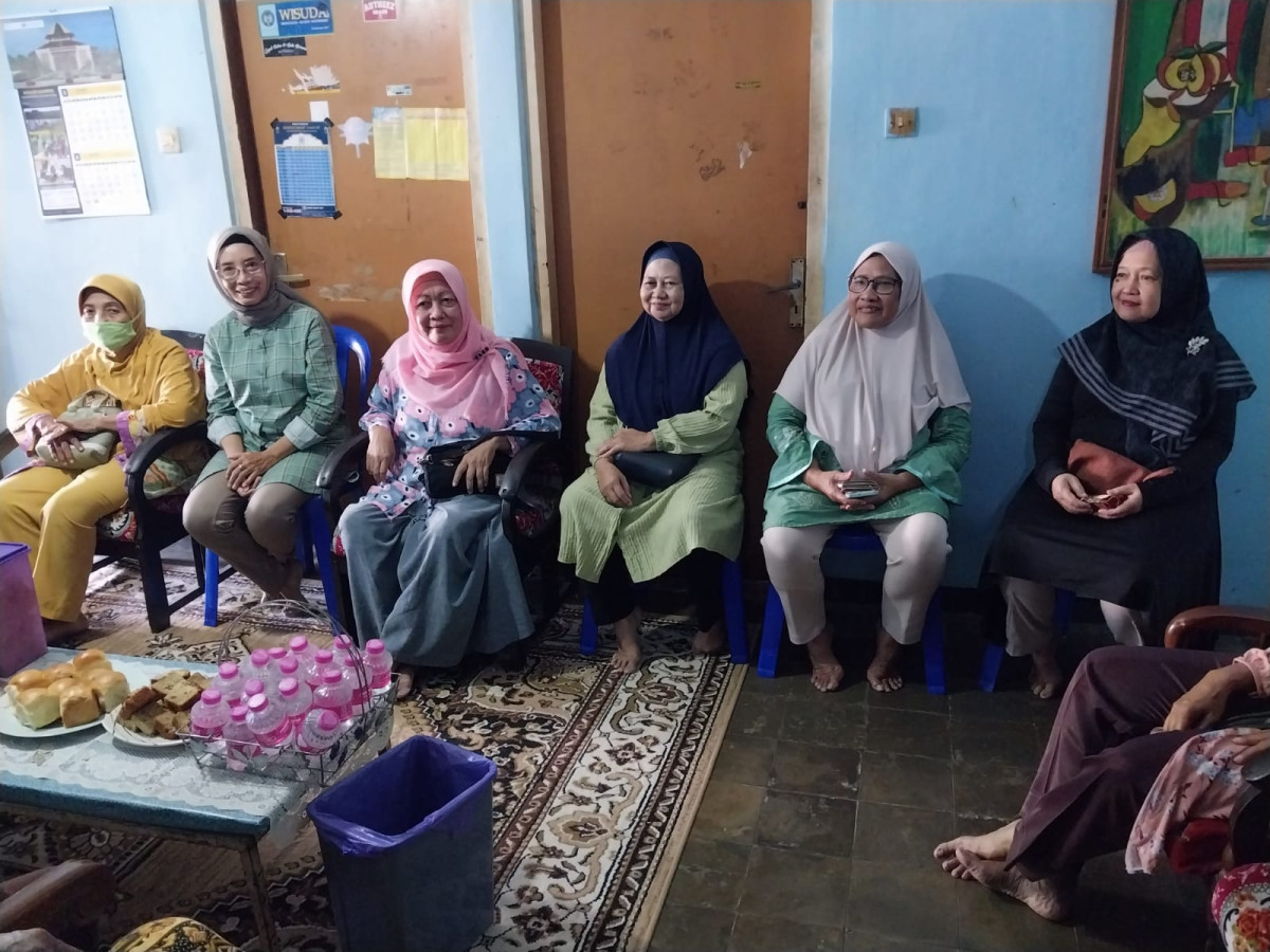 Silahturahmi menengok warga sakit Pamungkas Ngemplak 2