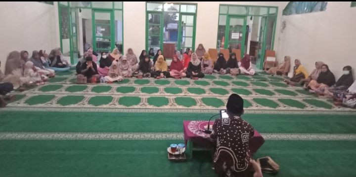 Pengajian Rutin Tafsir Alqur'an Dusun Degolan