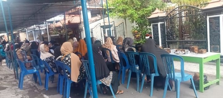 Suasana kediaman Alm.bpk H. Bongar Sutapa