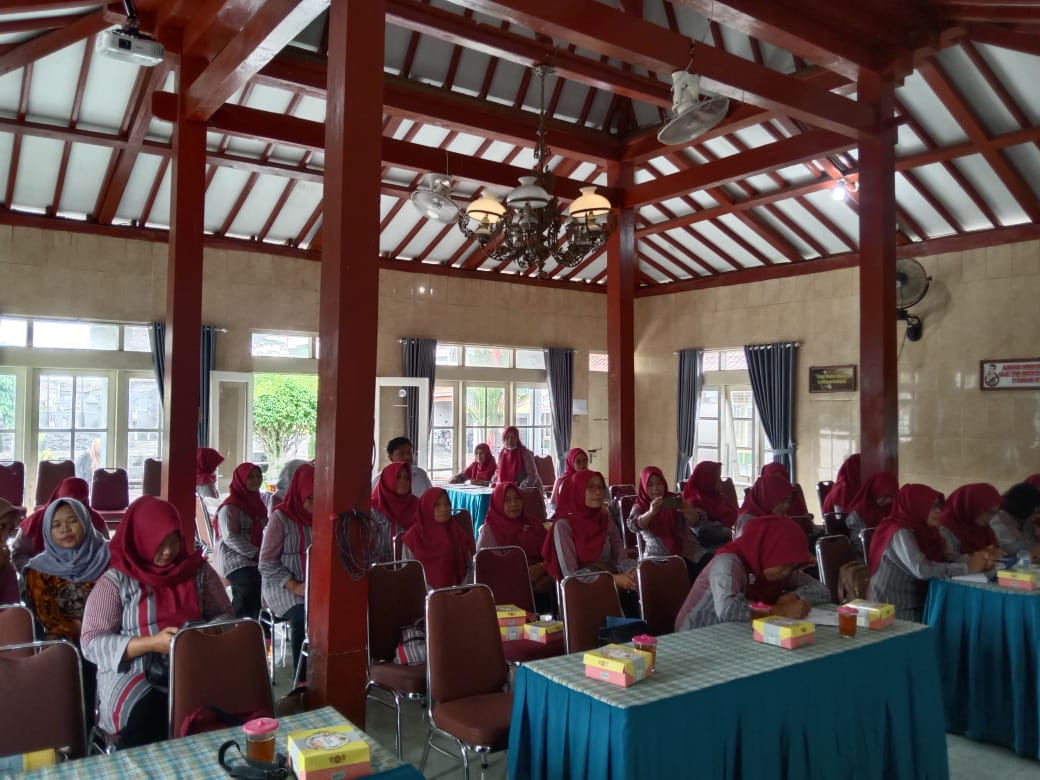 Ppkbd umbulmartani menghadiri pertemuan imp kapanewon