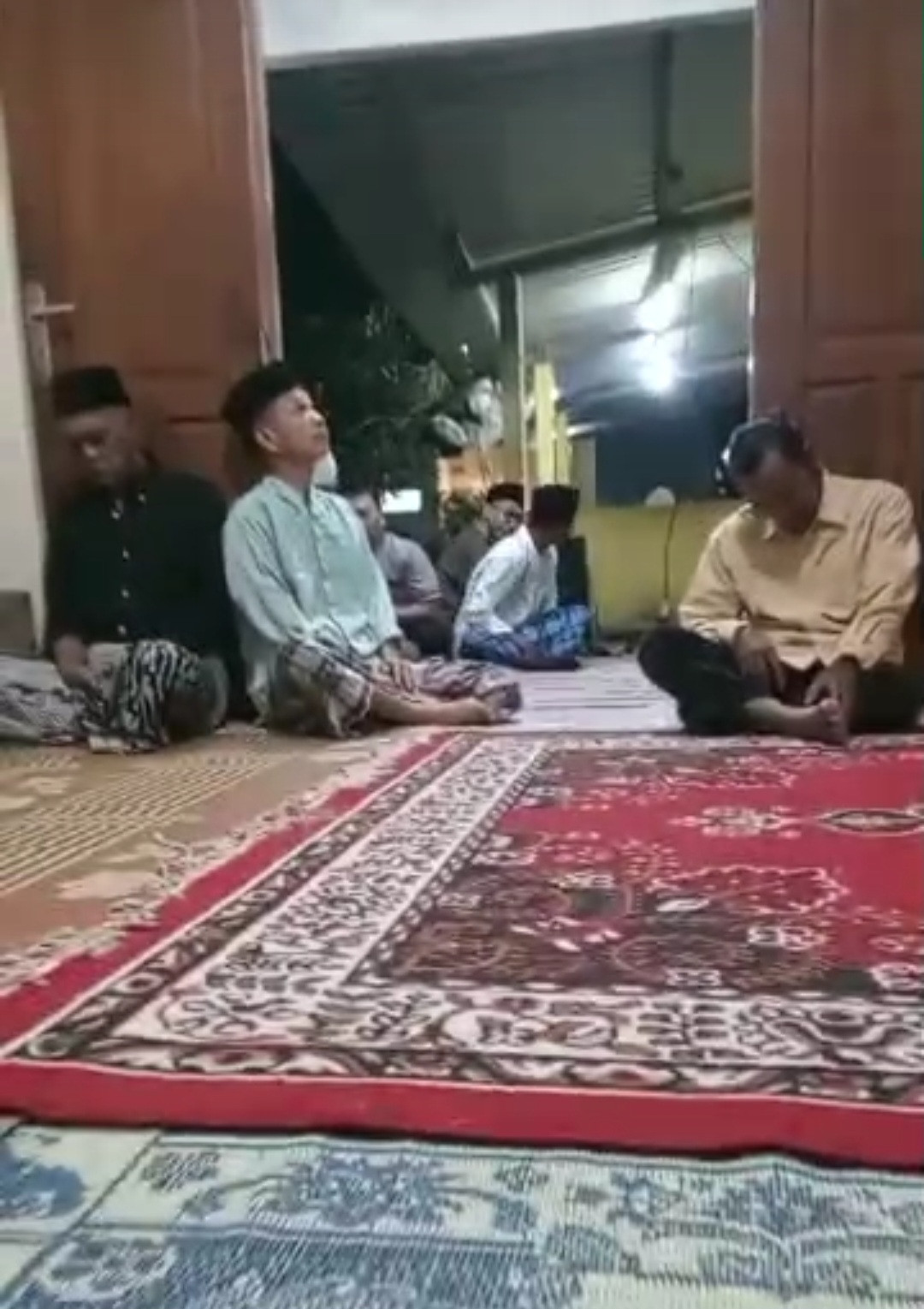 Tahlilan tempat orang meninggal warga dsn meces
