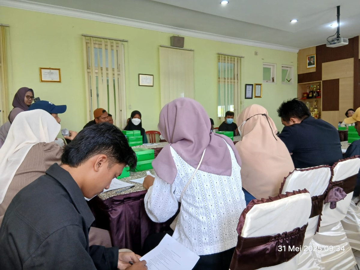 Kader cilikan menghadiri pertemuan kelas ayah
