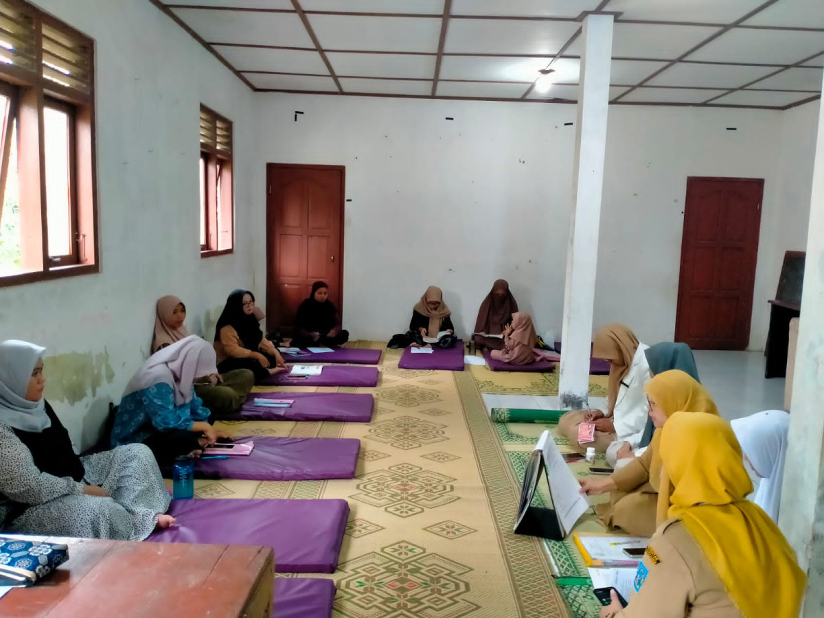 Kelas ibu hamil dusun Grogolan
