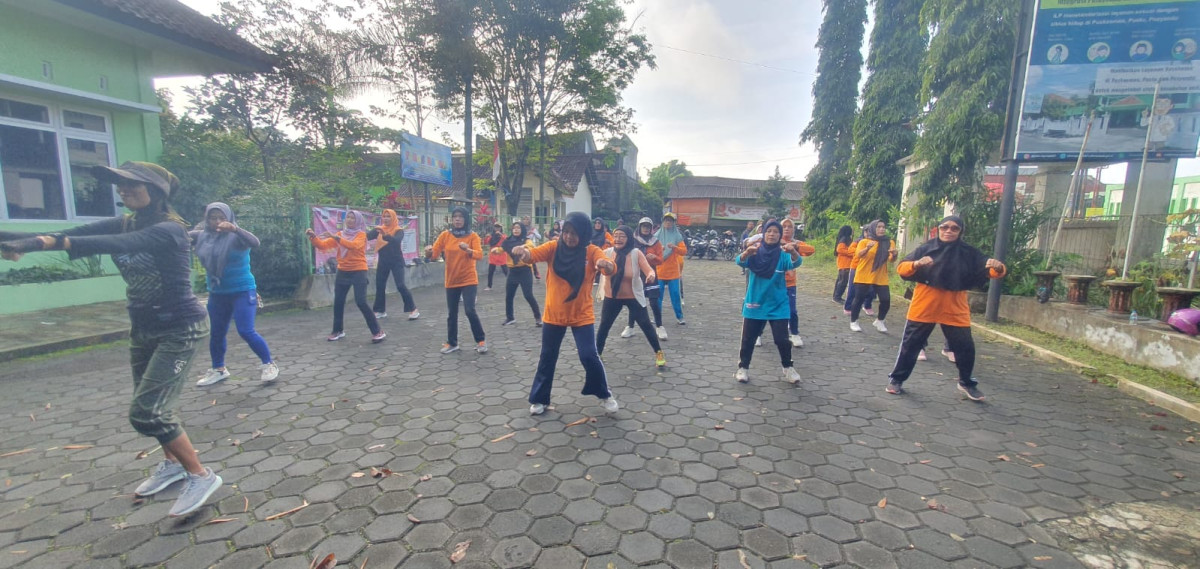 Rutin senam tiap minggu di paud dsn meces