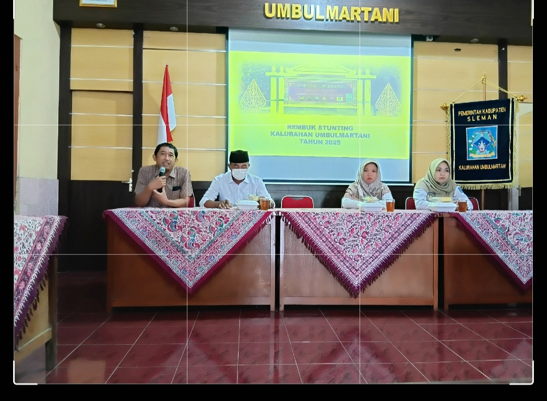 Kader sapen mengikuti pertemuan rembuk stunting