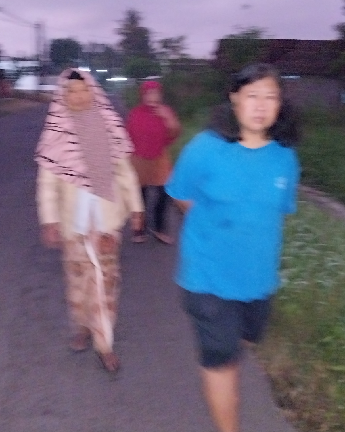 Jalan jalan pagi lansia dsn meces