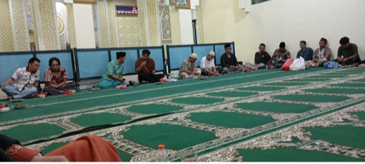 Degolam:  Rapat Takmir