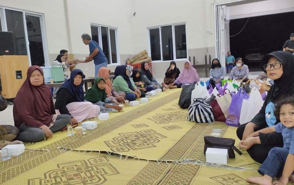 Arisan warga RT 04 RW 06 Padukuhan Lodadi