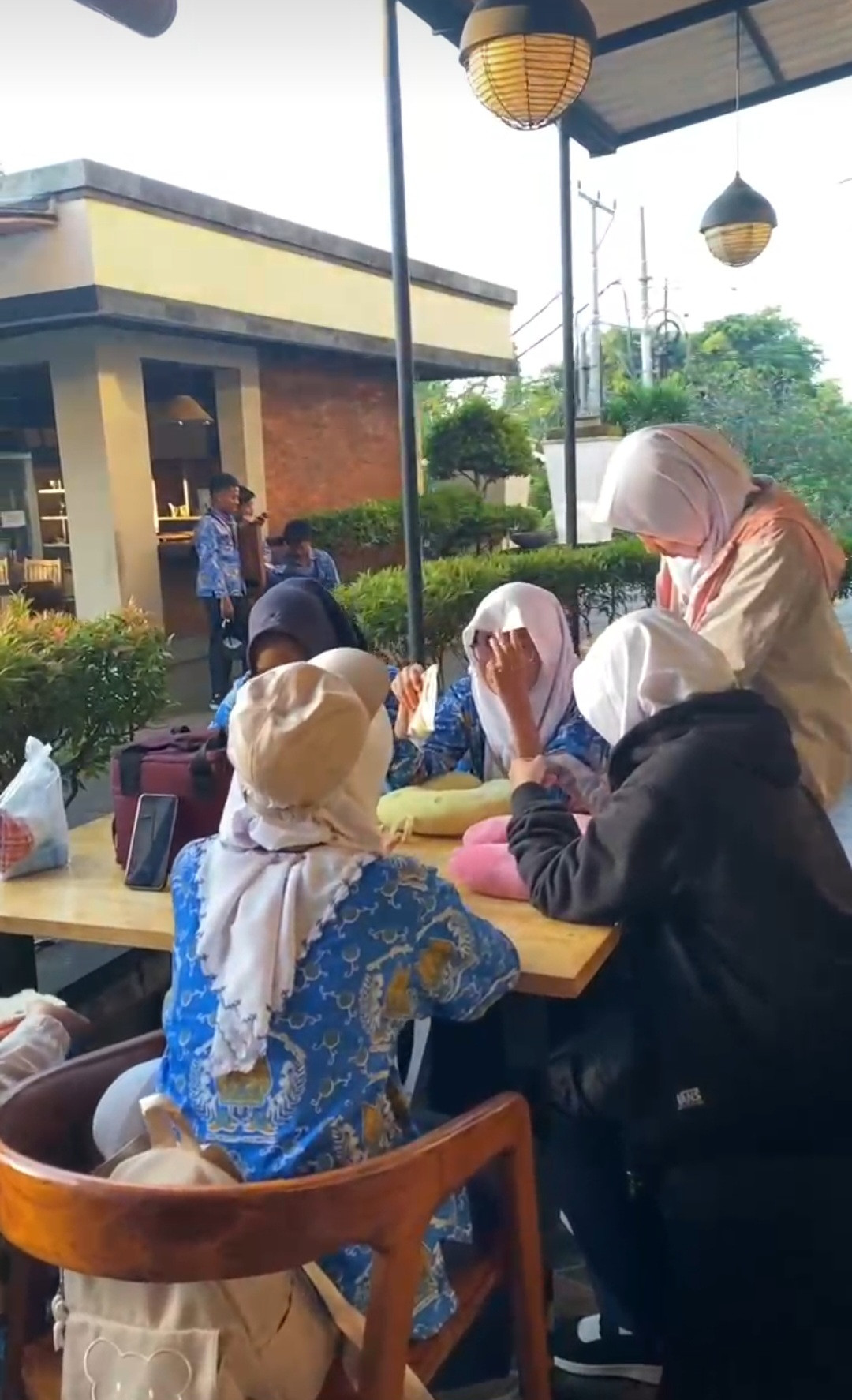 Piknik anak smp dr dsn meced