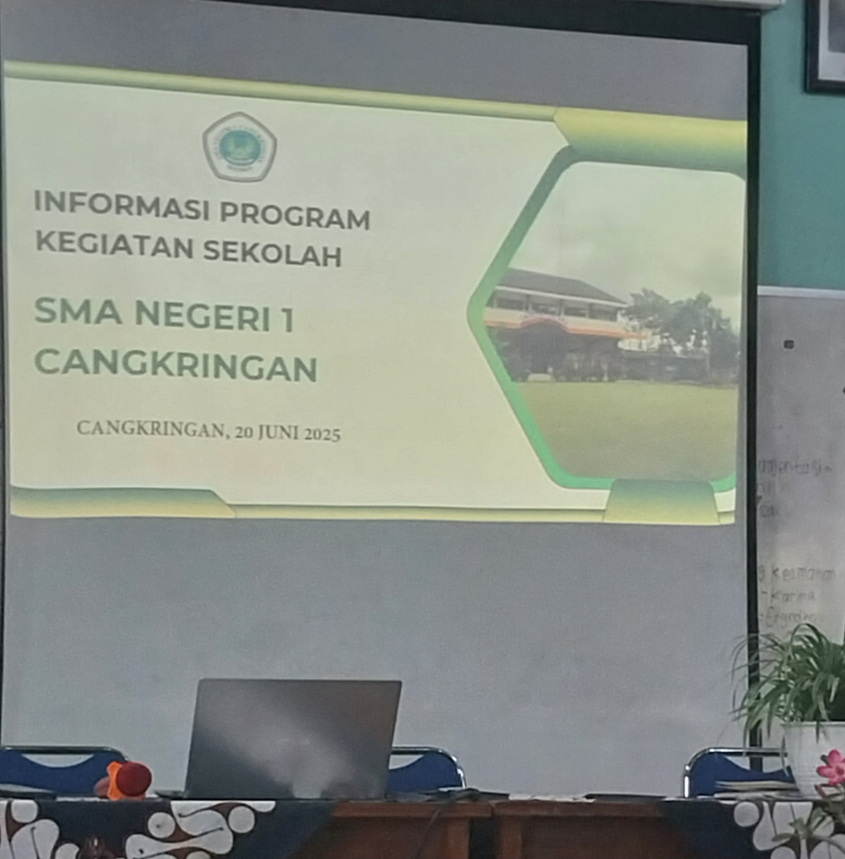 Pertemuan walu murid dr dsn meces