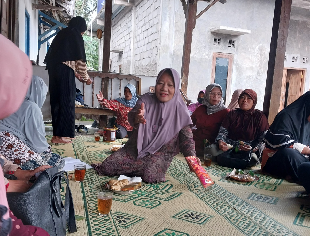 Pertemuan usep sumarah dr dsn meces