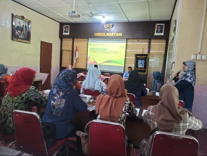 Kader Posyandu Puntuk mengikuti pembinaan posyandu balita