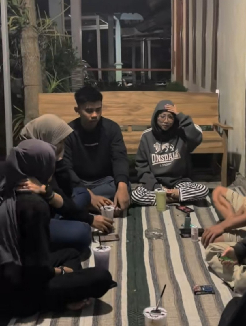 Rapat pemuda dsn meces