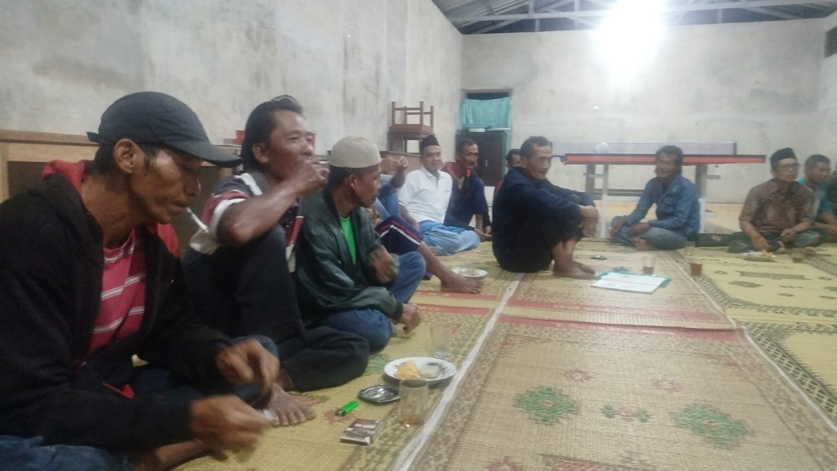 Rapat kelompok kandang cilikan
