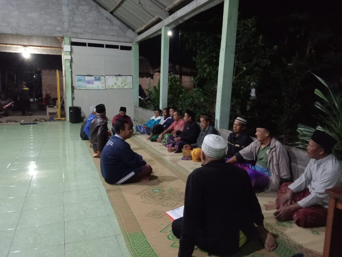 Pertemuan  lpm dusun tanjung